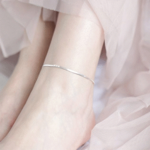 mẫu lắc chân đẹp