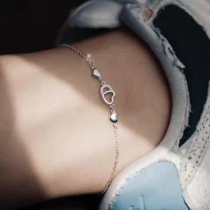 Lắc chân có ý nghĩa gì